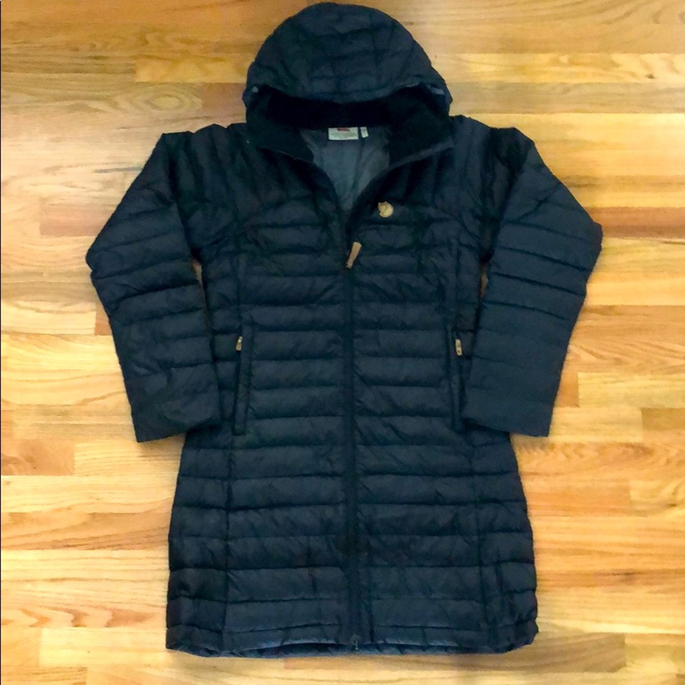 Fjallraven Women’s SnowFlake Down Parka